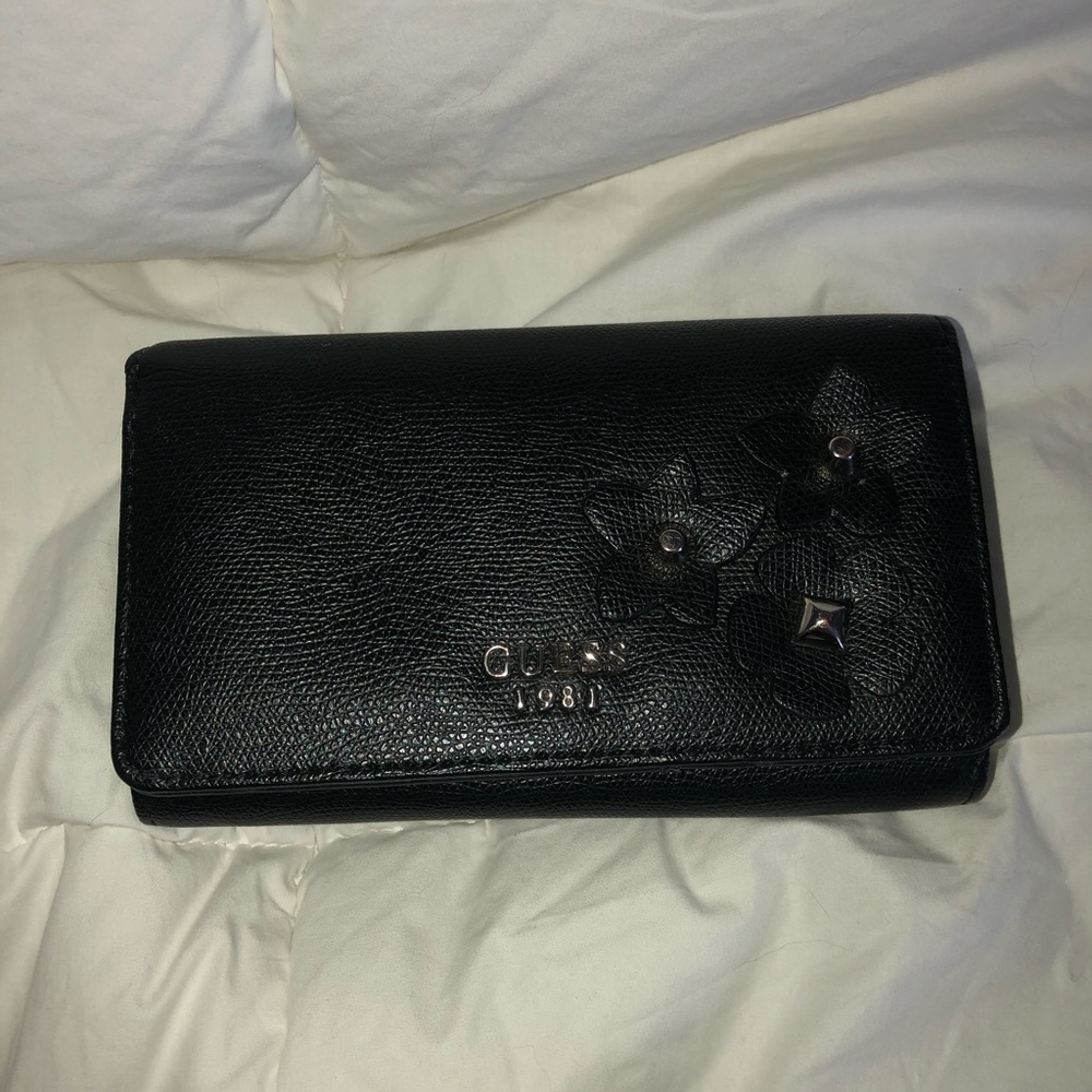 COPY - ✨BLACK LEATHER GUESS WALLET✨